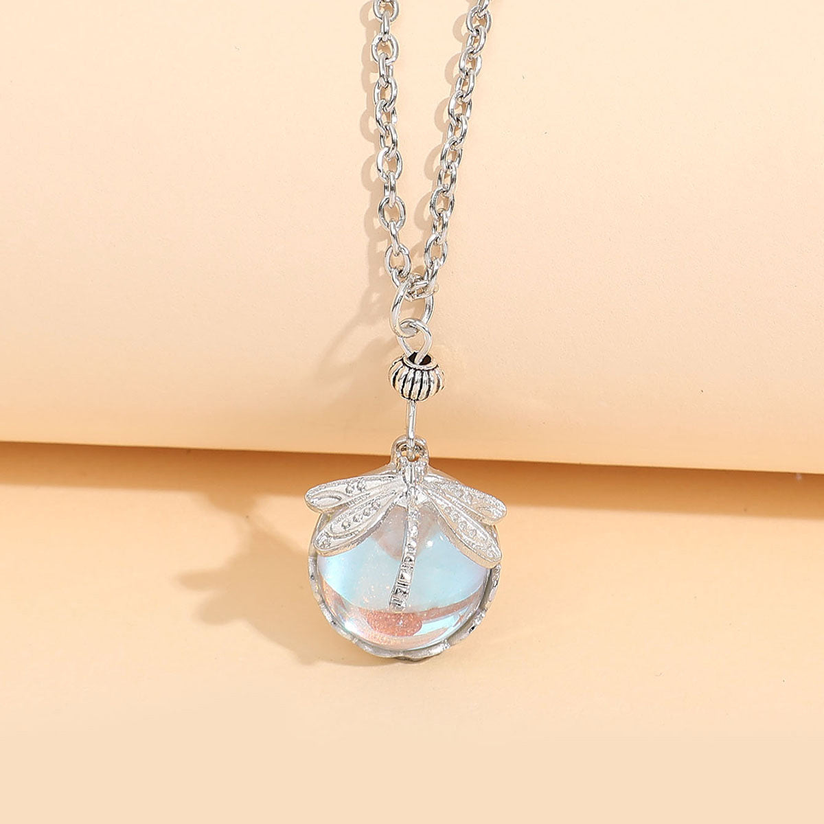 Wholesale Retro Dragonfly Green Crystal Pendant Necklace For Women Bohemian Party Chic Jewelry Gift
