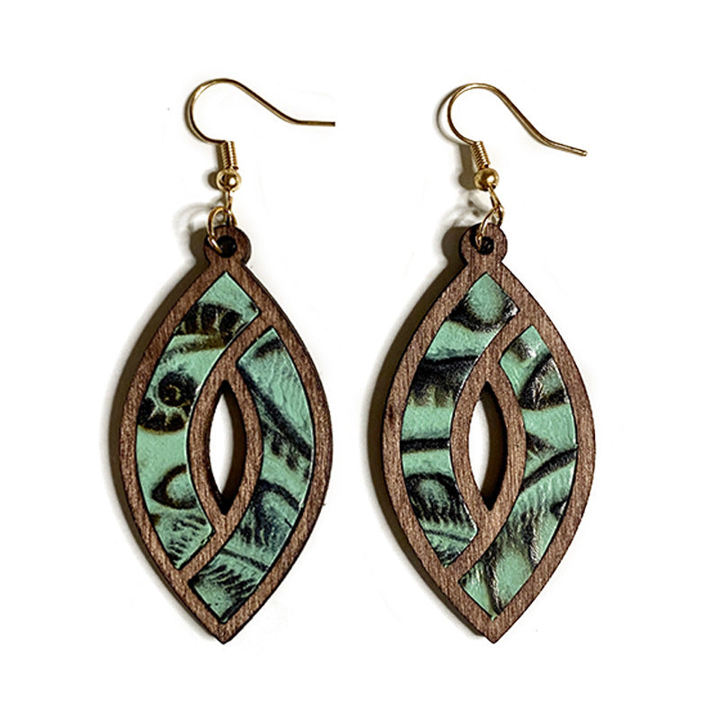 Wholesale  retro genuine leather earrings western hollow horse eye texture earrings