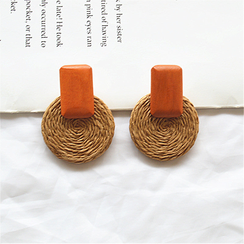 Wholesale Raffia earrings simple and sweet earrings.