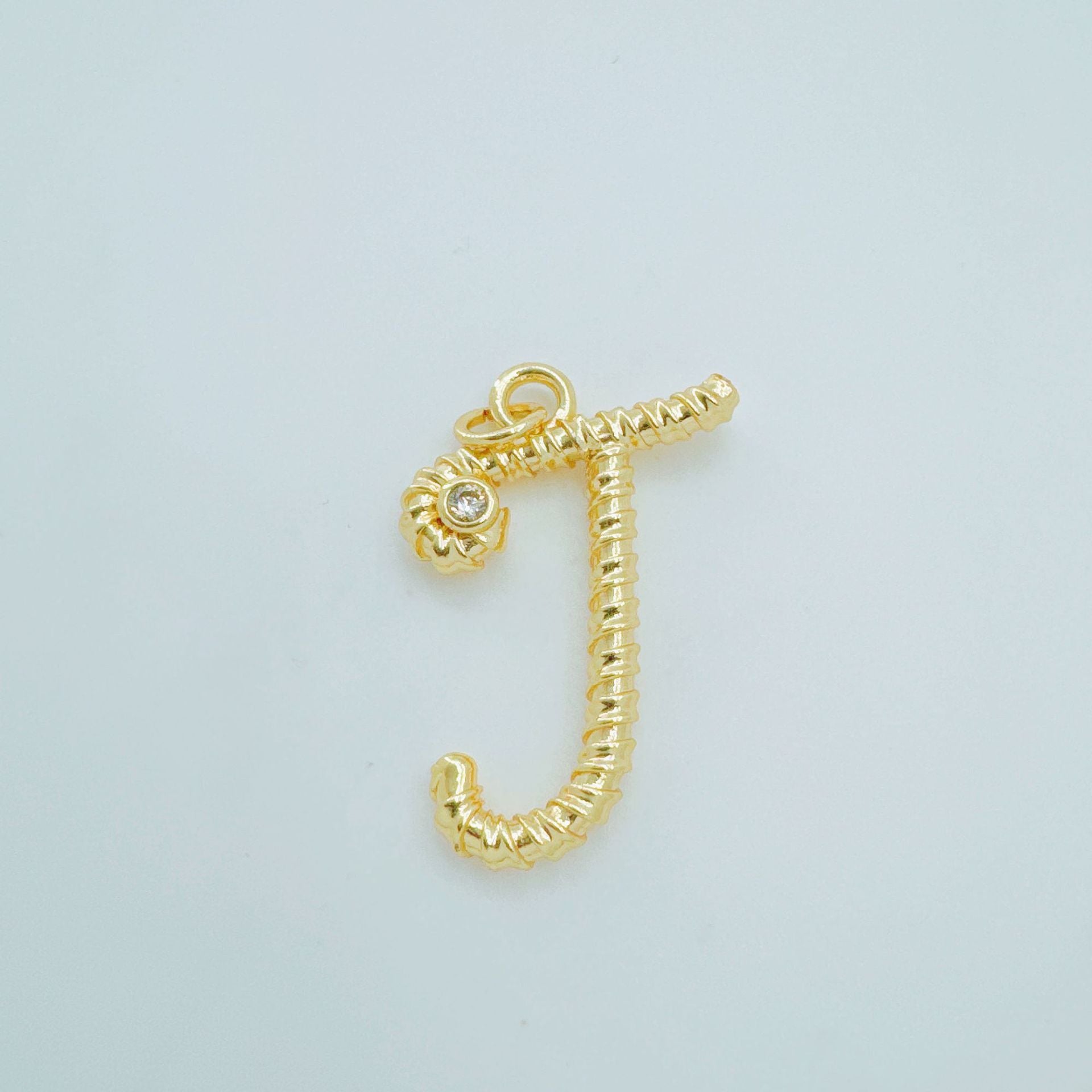 Wholesale Gold Plated Copper 26 Letter Alphabet Pendant,  Trendy Hip-Hop Jewelry Accessory for Everyday Gift