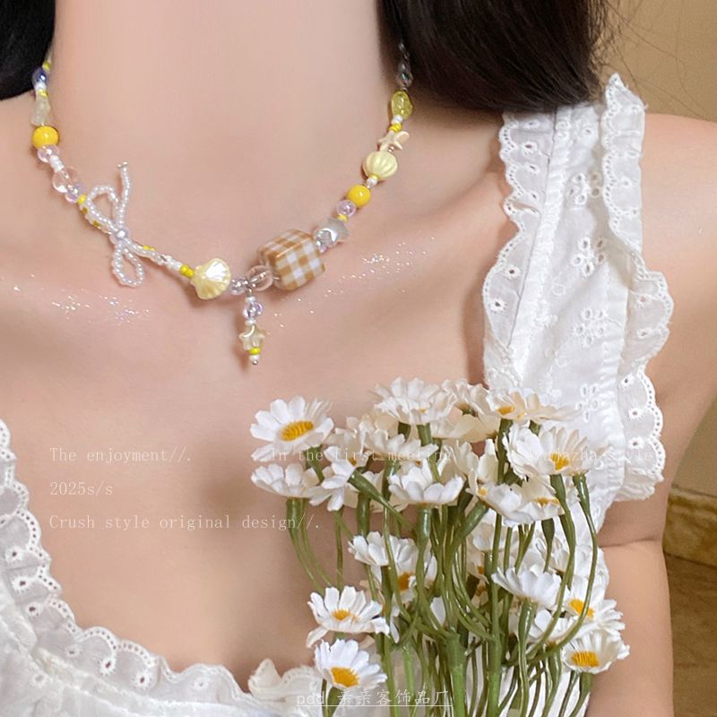 Wholesale Yellow Bow Star Clavicle Chain  Cute Childish Beaded Necklace