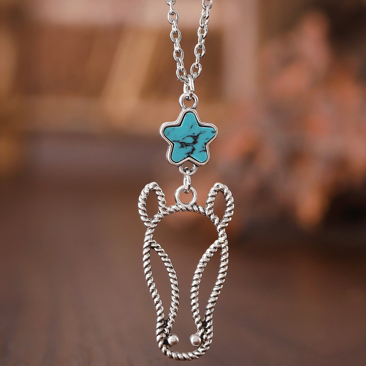 Wholesale Vintage Hollow Line Horse Head Pendant Necklace