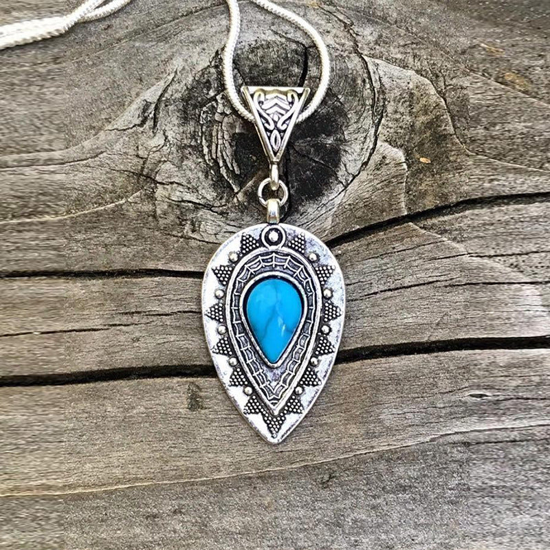 Wholesale Independent Station Vintage Carved Water Drop Turquoise Pendant Bohemian Turquoise Necklace Clothing Collocation Accessories