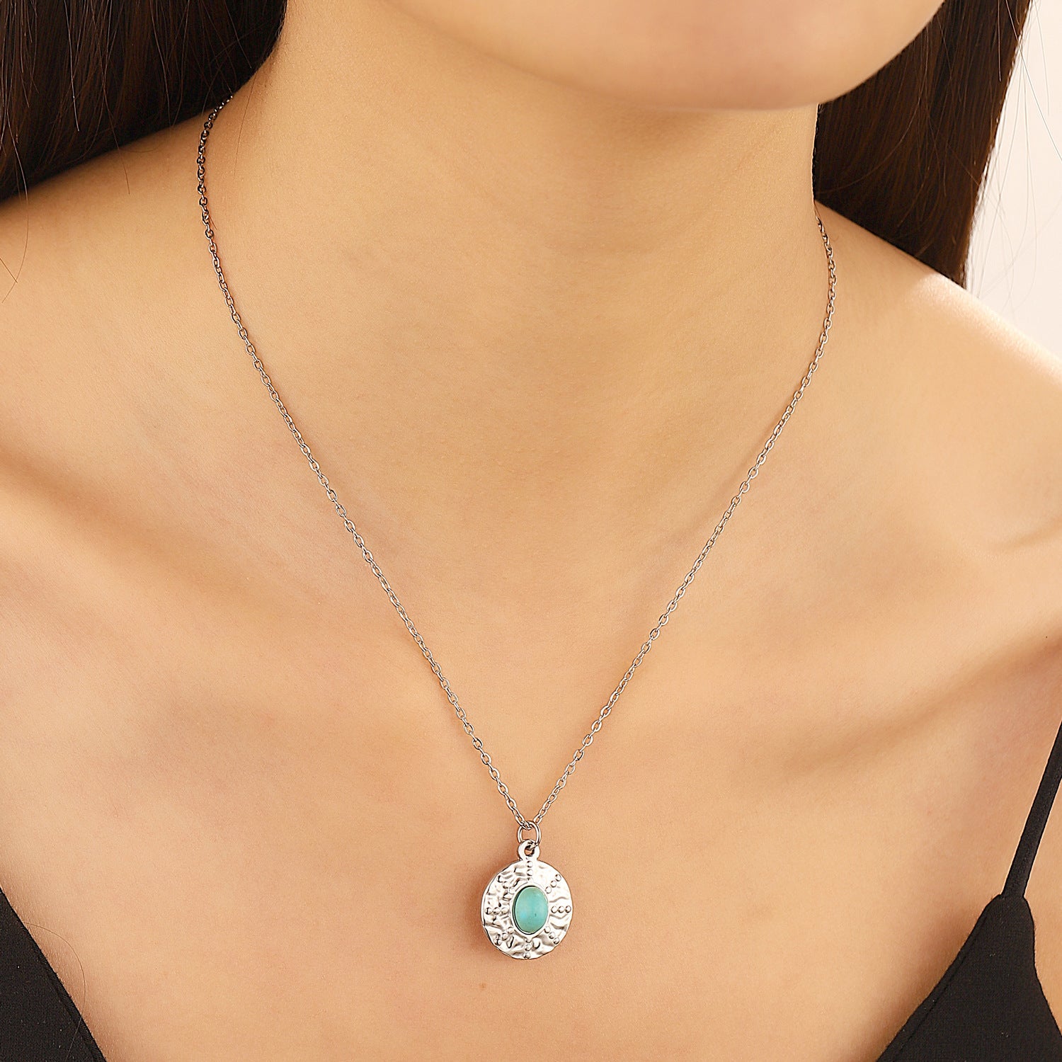 Wholesale Bohemian Turquoise Pendant Necklace - Alloy Electroplated Retro Snail Heart Charm,  Fashion Accessory
