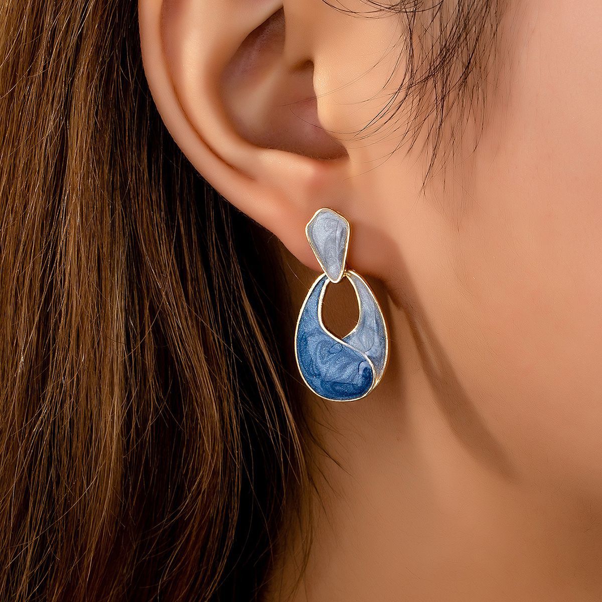 Wholesale French Retro Drop Earrings Enamel Drip Oil Geometric Design Trendy Jewelry For Everyday Wear And Gifting