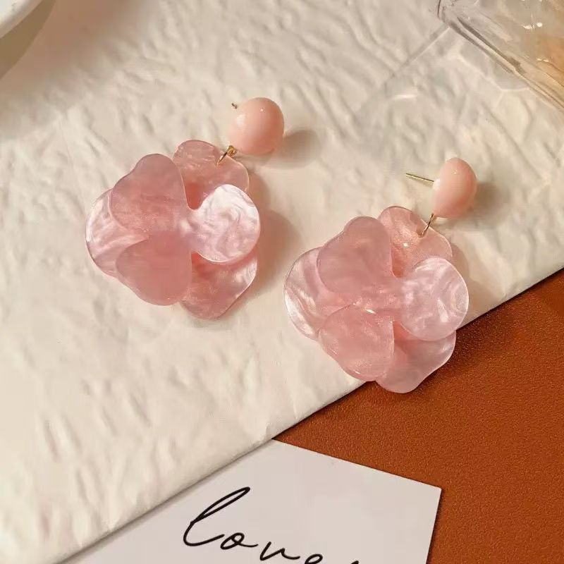 Wholesale Electroplated Flower Stud Earrings Colorful Gradient Petal Design Summer 2026 New Boutique Resale