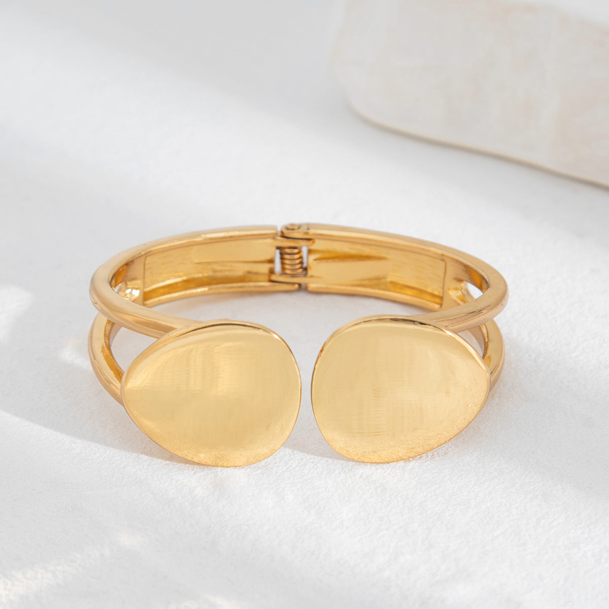 Wholesale Stacked disc double glossy irregular alloy Bracelet set