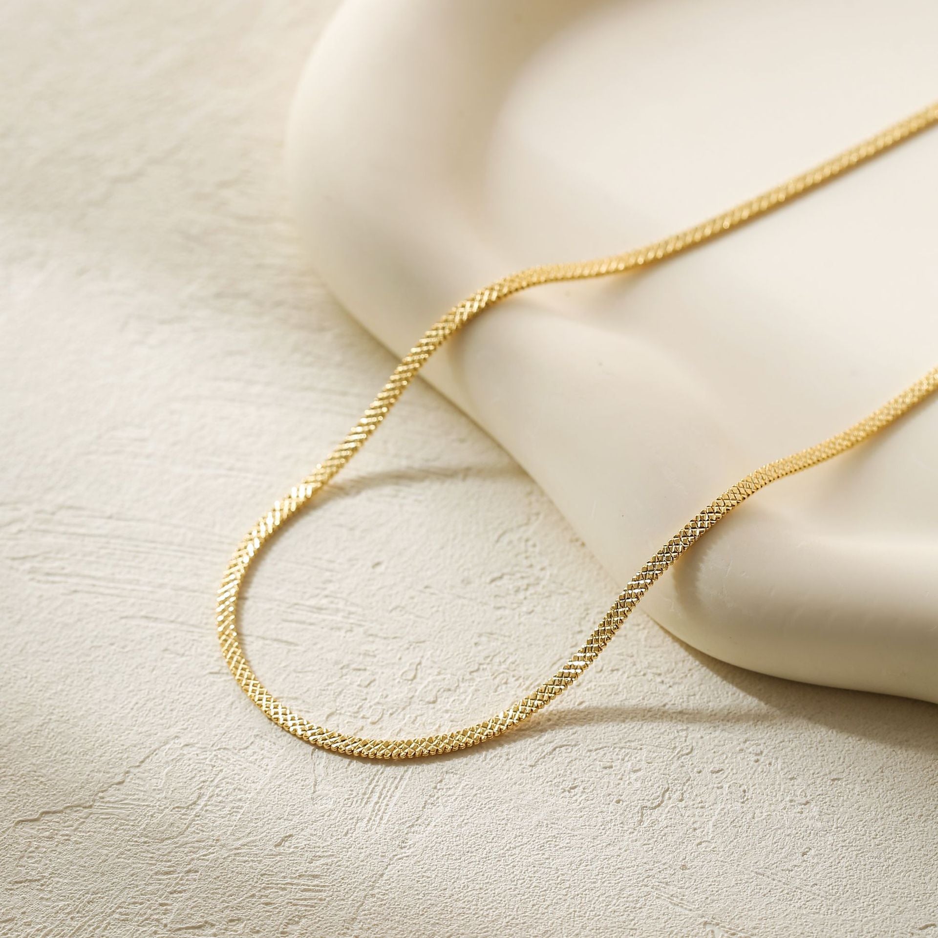 Wholesale Gold and Silver Two-color Necklace