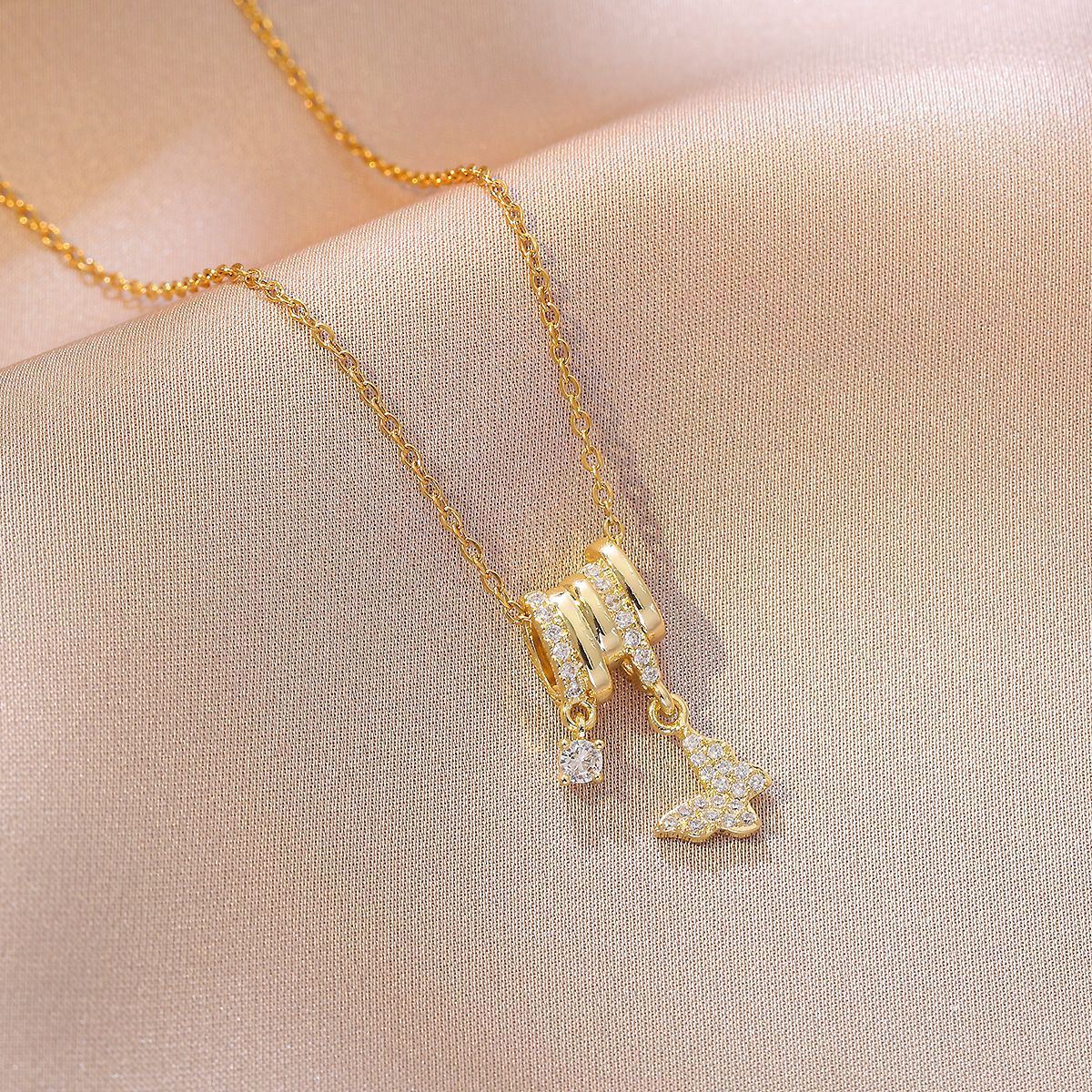 Wholesale Gold Plated Copper Butterfly Zircon Necklace Elegant Nature Design For Women Boutique Resale Jewelry Accessory