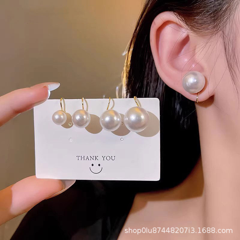 Wholesale light luxury pearl earrings