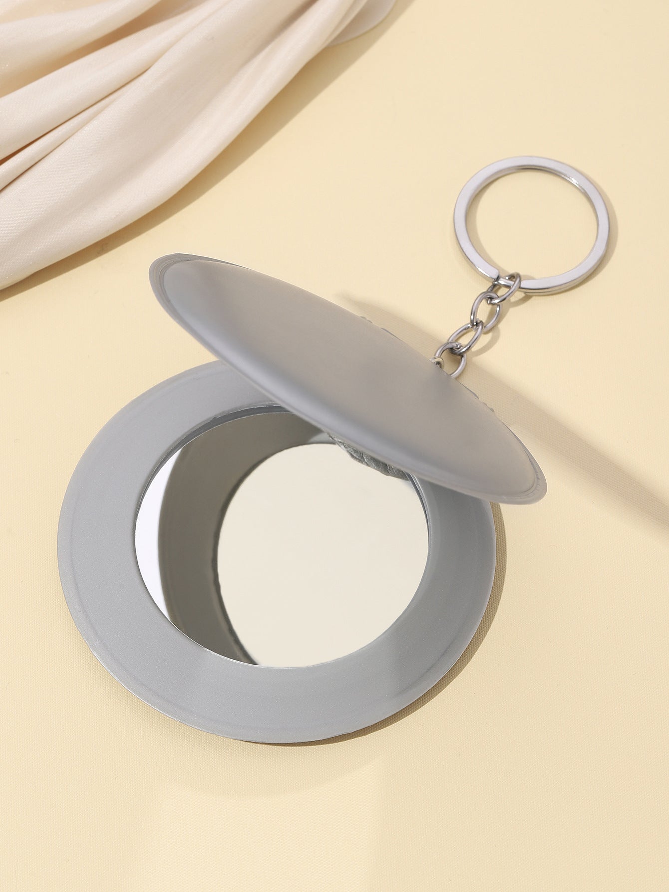 Wholesale Candy Color Cosmetic Mirror Leather Small Round Mirror Portable Folding Keychain Pom Pom ACC-KC-RongR037