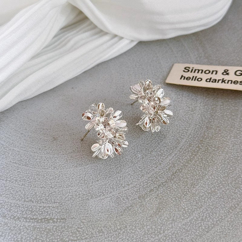 Wholesale Flower Golden C- shaped Earrings