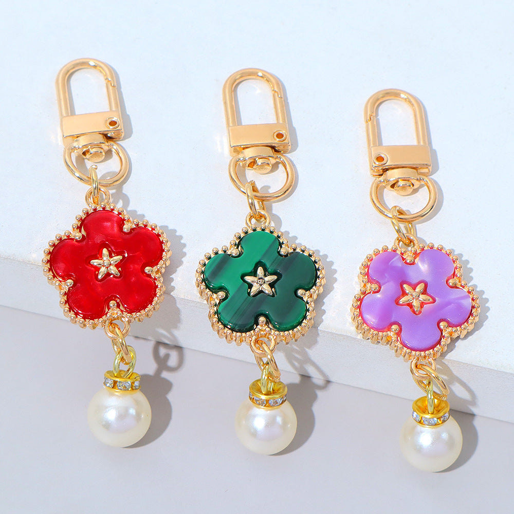 Wholesale Sweet Floral Pearl Keychain Bag Pendant Fashion Accessory Boutique Resale