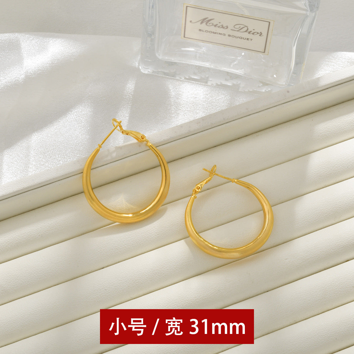 Wholesale  Exaggerated Hoop Earrings
