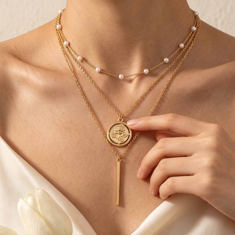 Wholesale Chic Geometric Three Layer Stacking Necklace Electroplated Alloy Collarbone Chain Trendy Everyday Fashion Accessory For Women