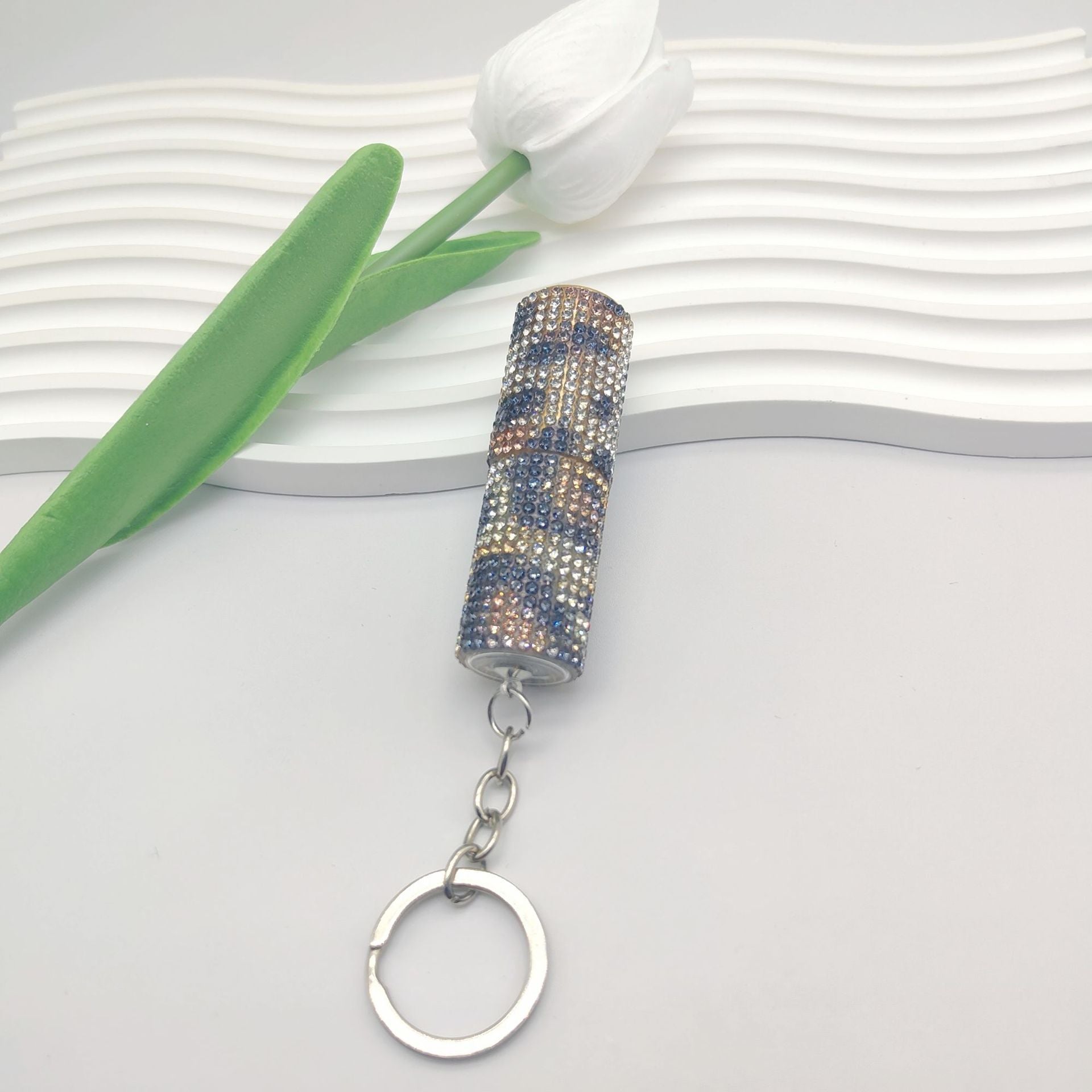 Wholesale Fashion Mini 5ml Diamond Split Perfum Bottle Keychain Small Exquisite Color Portable