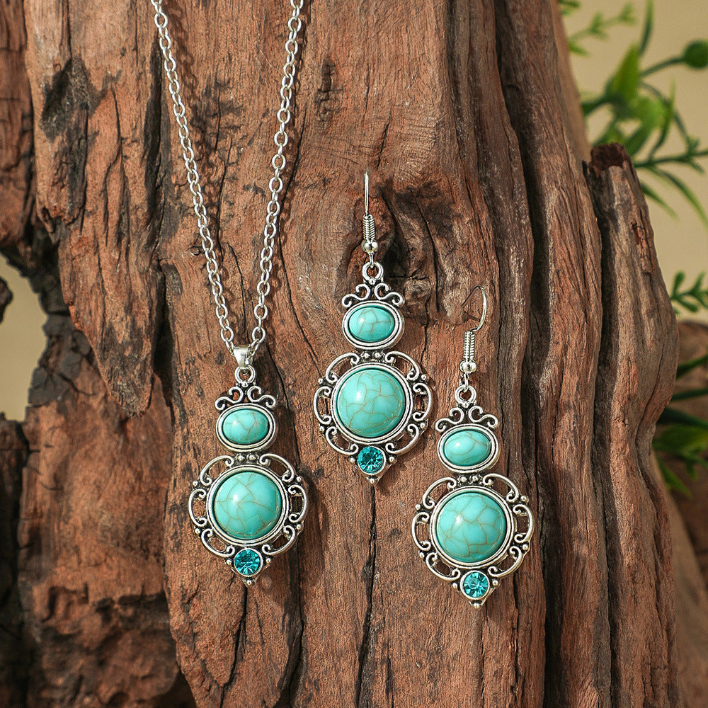 Wholesale Bohemian Turquoise Hollow Geometric Earrings and Necklace Set Fashion Accessory Gift