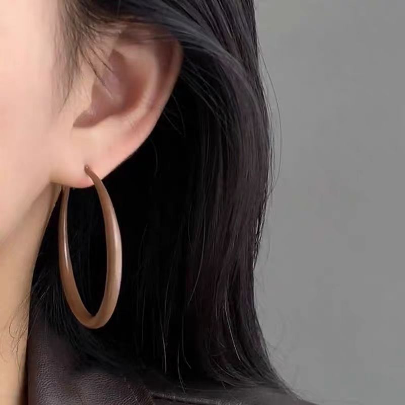 Wholesale alloy exaggerated hoop earrings