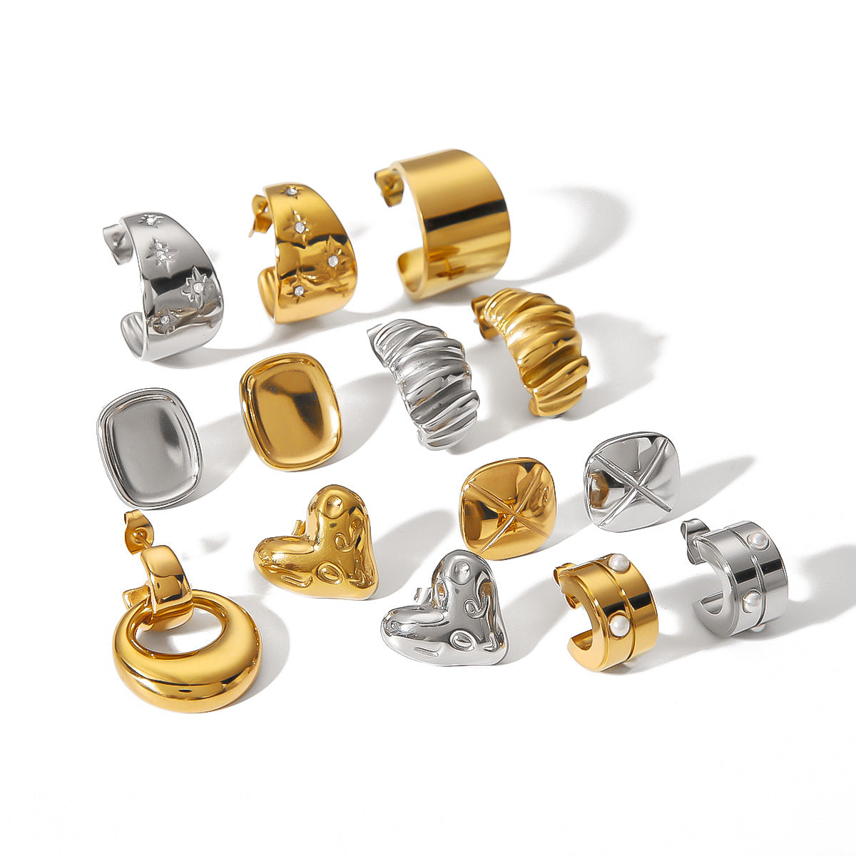 Boucles d'oreilles creuses en forme de C en gros de 18 km boucles d'oreilles géométriques rétro