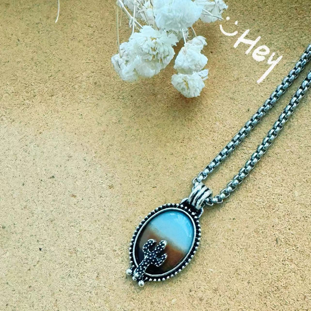 Wholesale Western Cactus Pendant Necklace - Retro Zinc Alloy Jewelry Accessory for Everyday