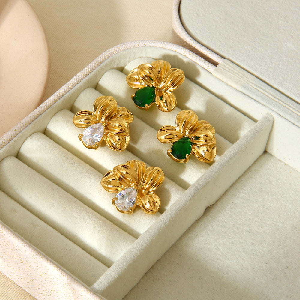 Großhandel Camellia Ohrringe Edelstahl Eingelegtes Zirkonblütenohrringe