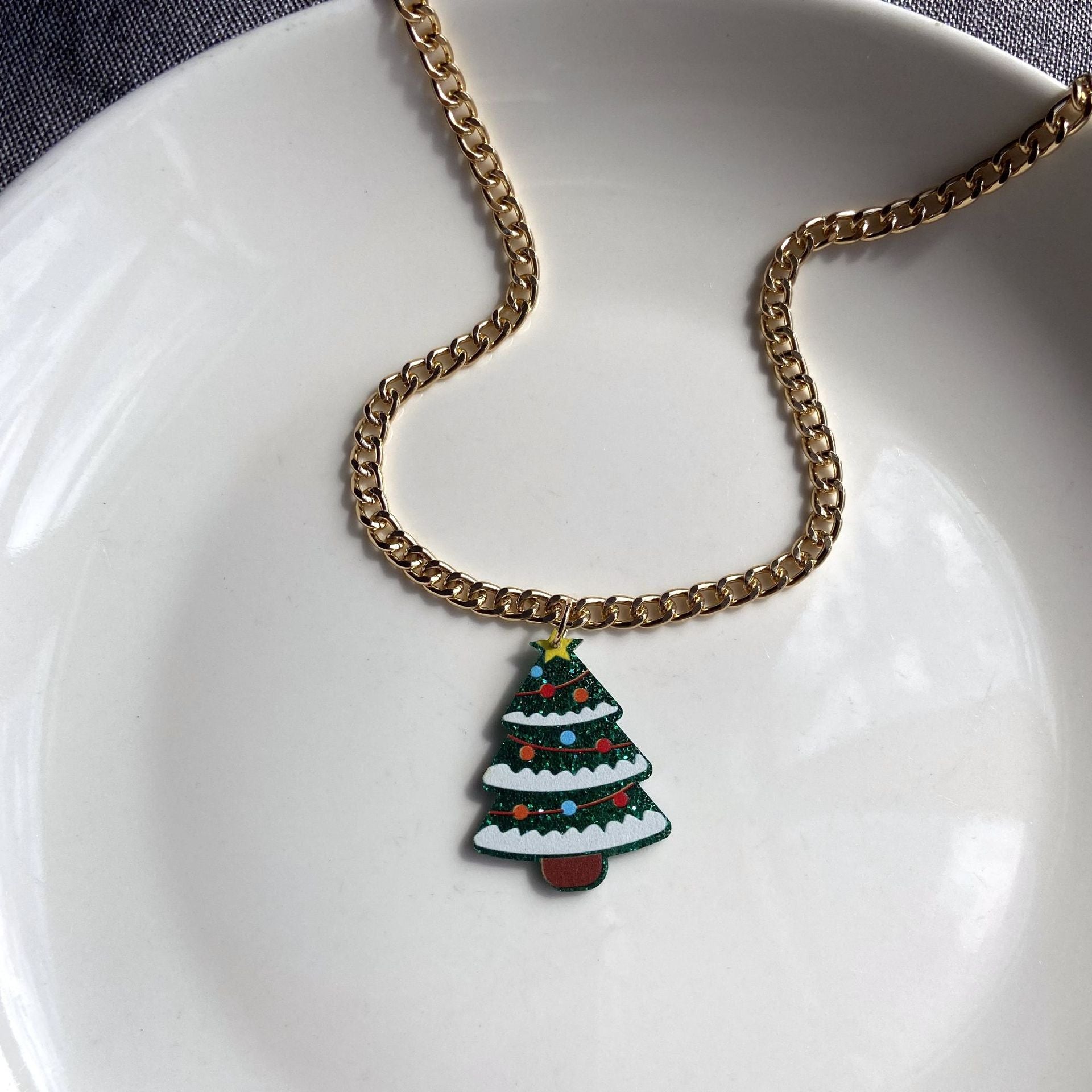Wholesale Christmas tree cake tree  Acrylic Earrings and necklace set