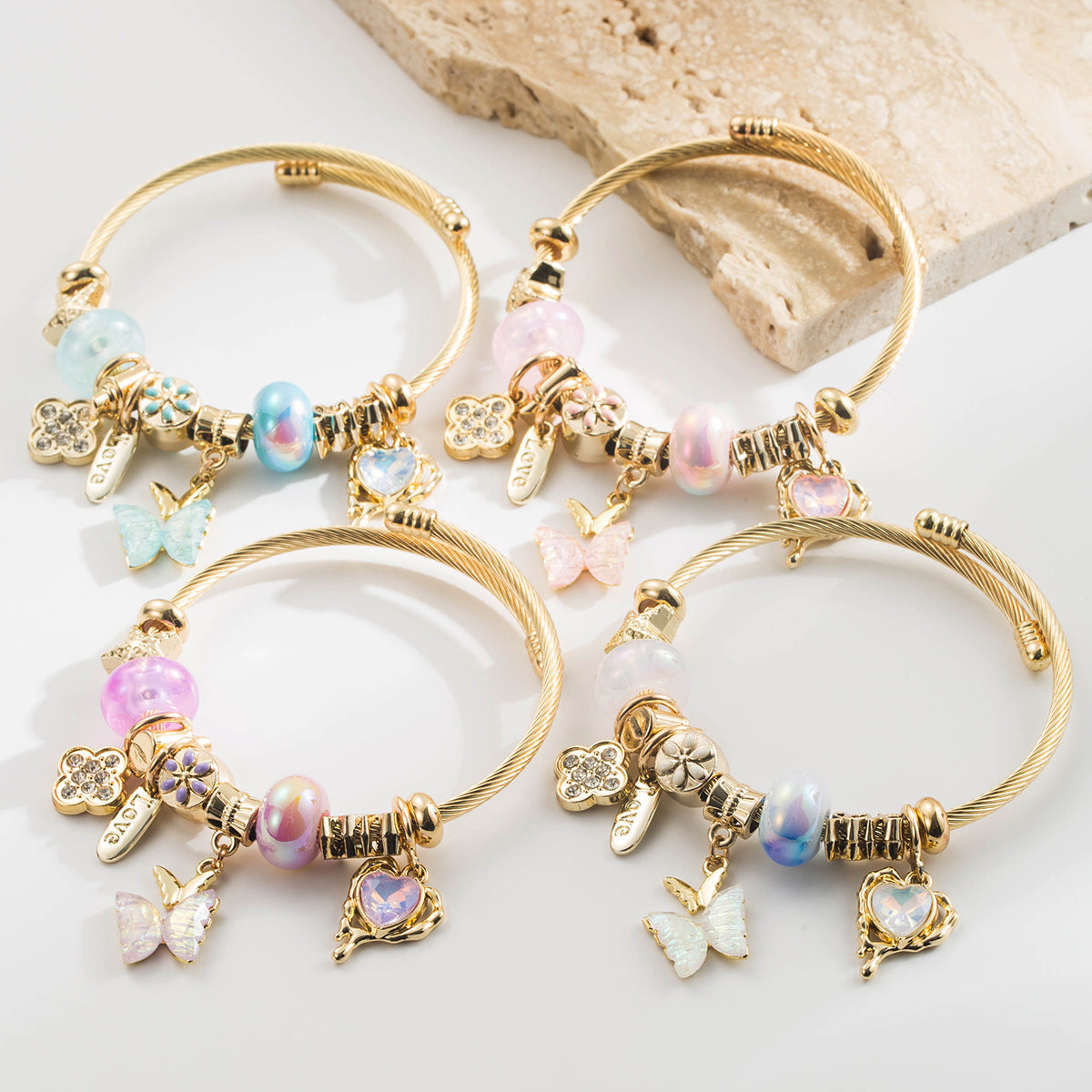 Wholesale Alloy Crystal Pendant Bracelet Four Leaf Clover Butterfly Heart LOVE Charms Everyday Jewelry