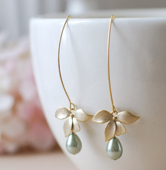 Wholesale  Bow Leaf Drop Pearl Earrings