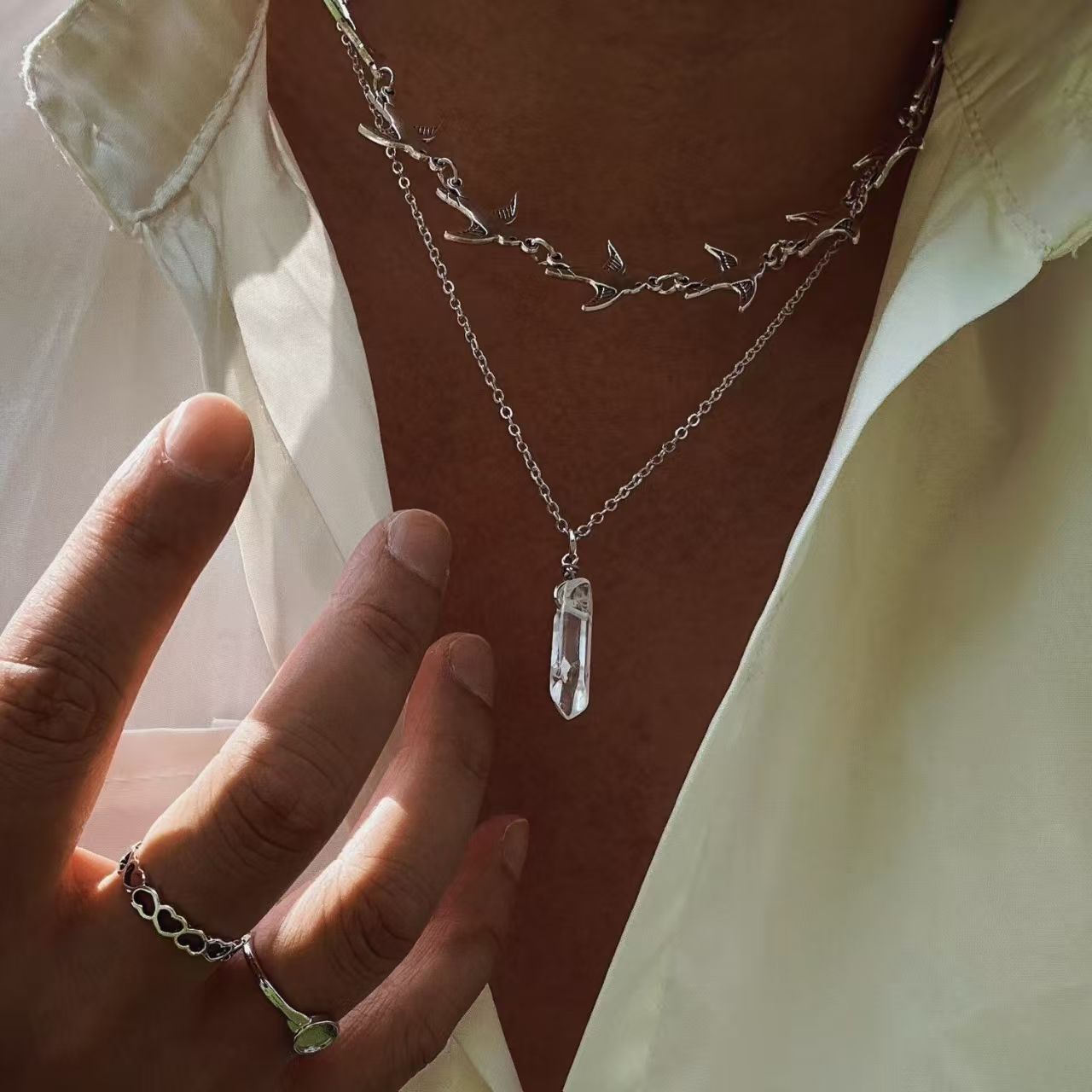Wholesale Zinc Alloy Double-Layered Necklace with Bird and Stone Design,  Fashion Accessory for Everyday Wear