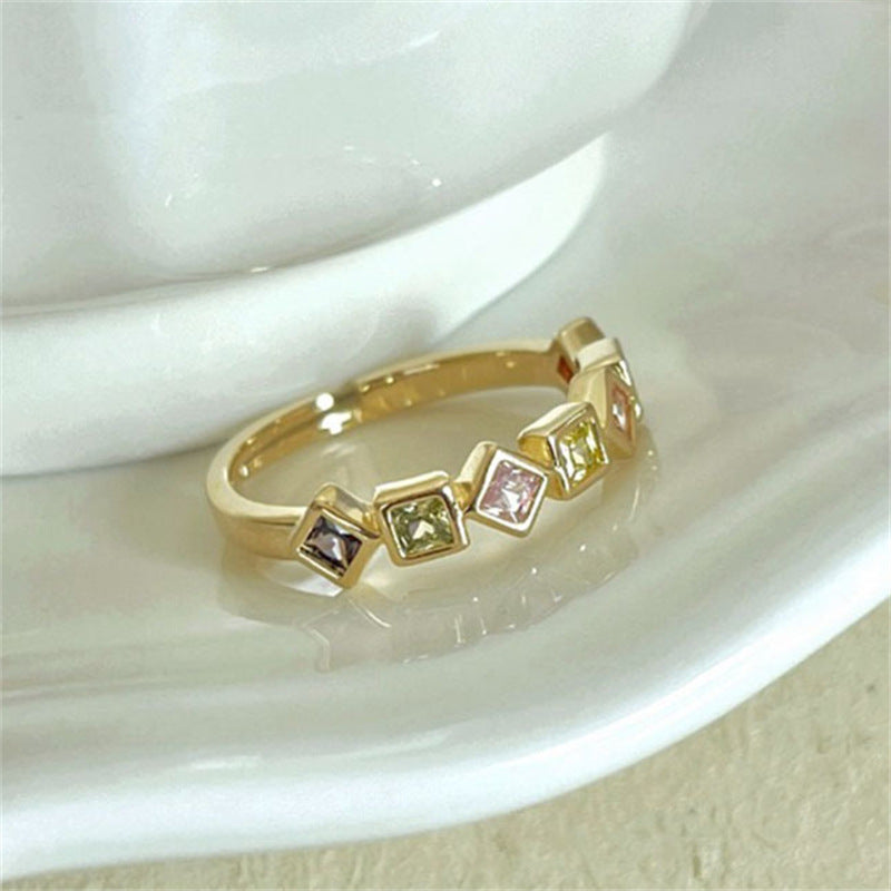 Wholesale French retro colorful zircon ring