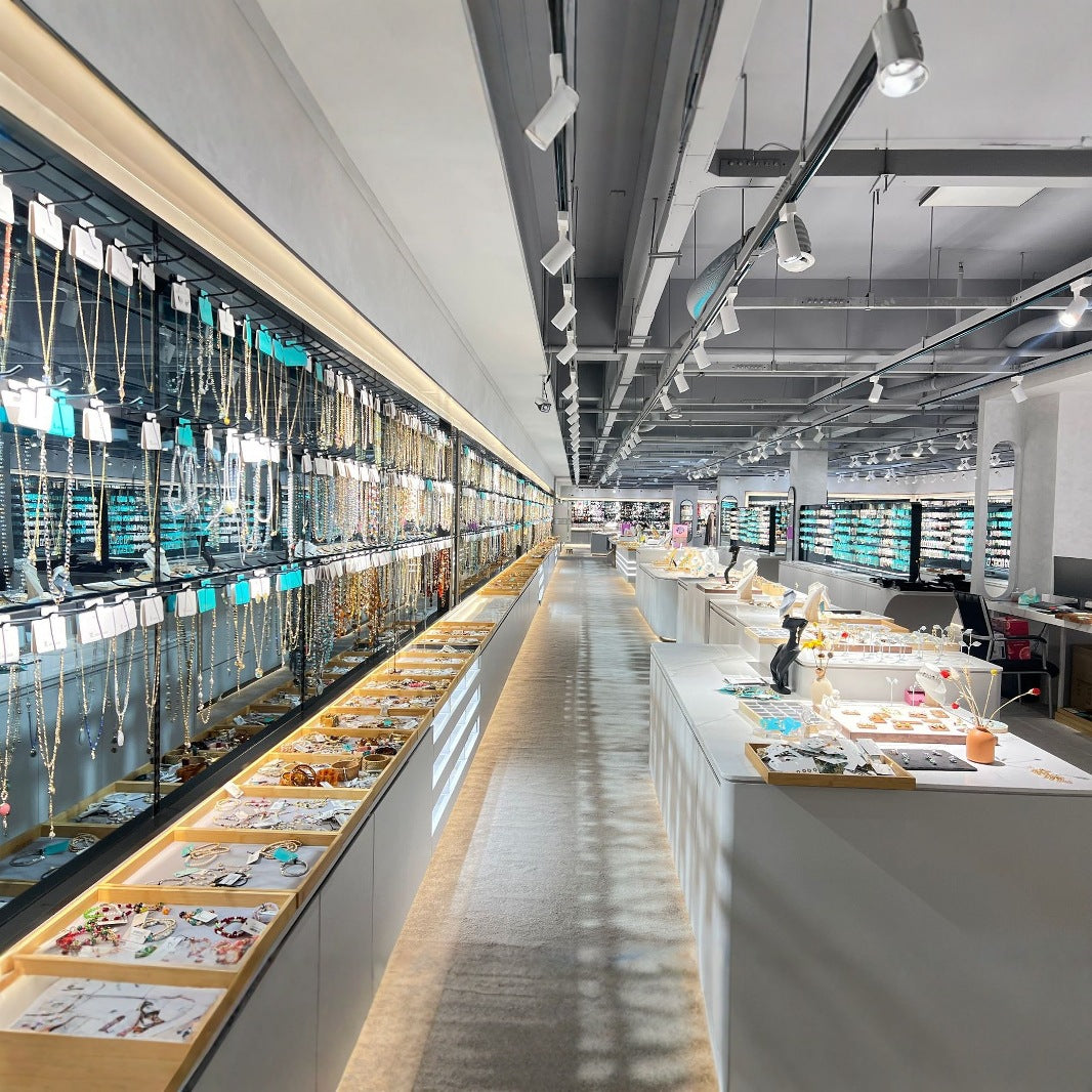 Wholesale  pearl luxury earrings