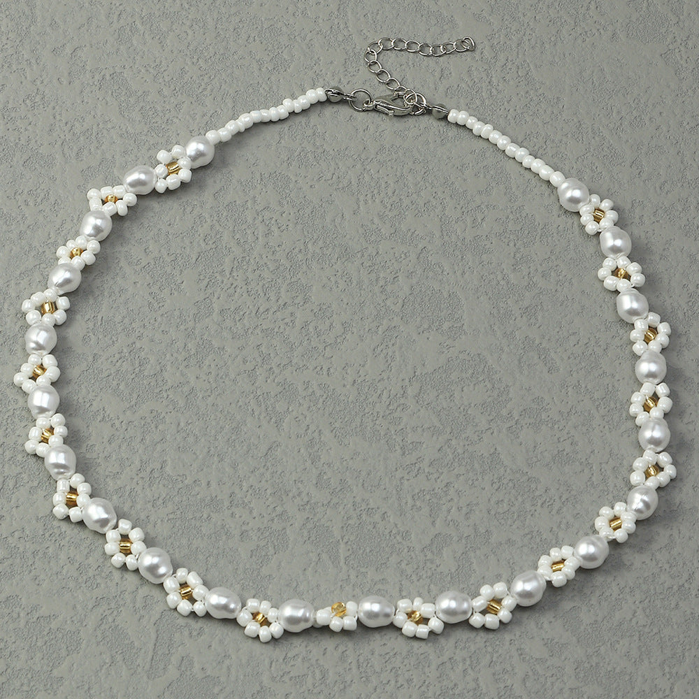 Wholesale Bohemian  Woven Daisy Flower Necklace