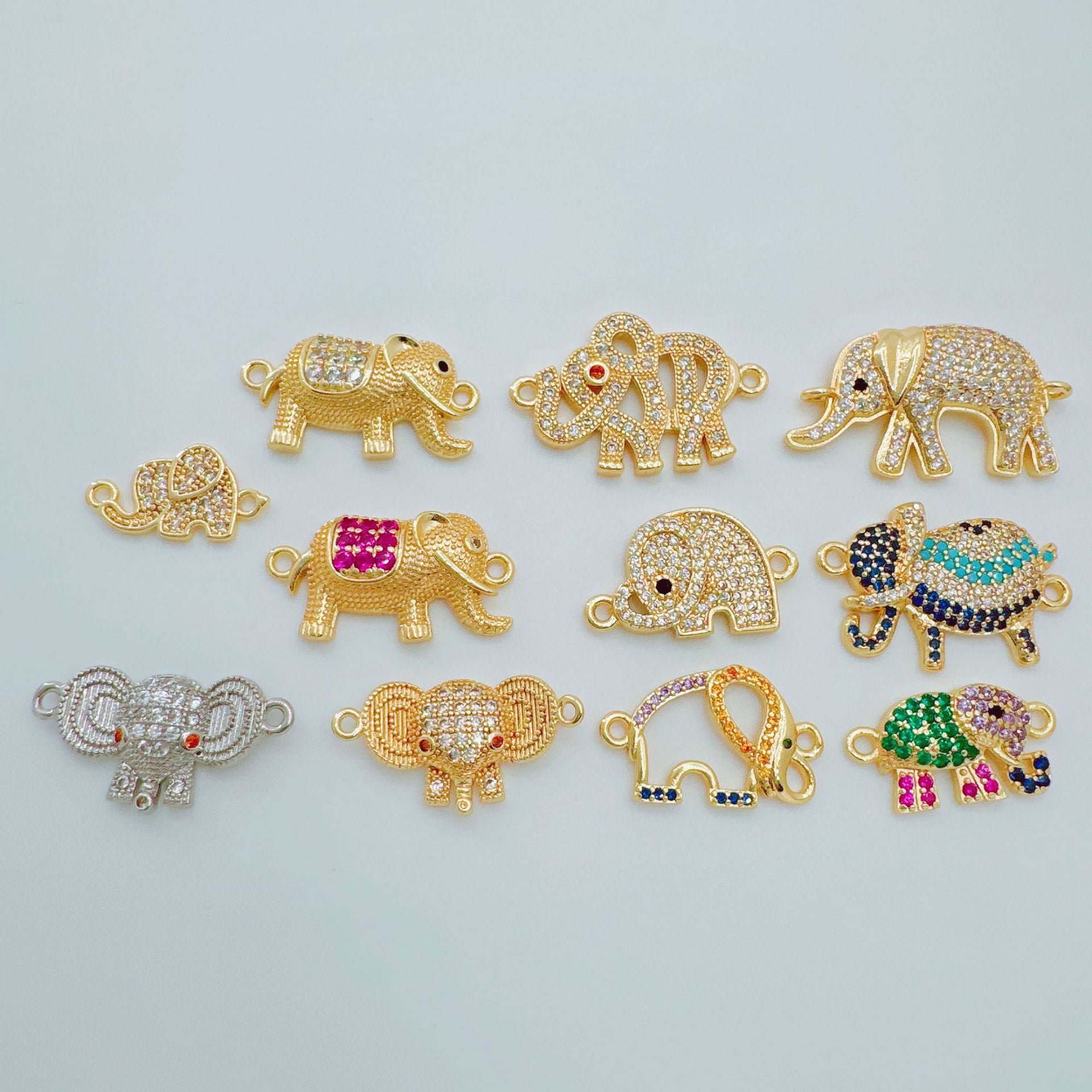 Wholesale Copper Electroplated Simple Elephant Pendant Necklace Fashion Jewelry Accessory