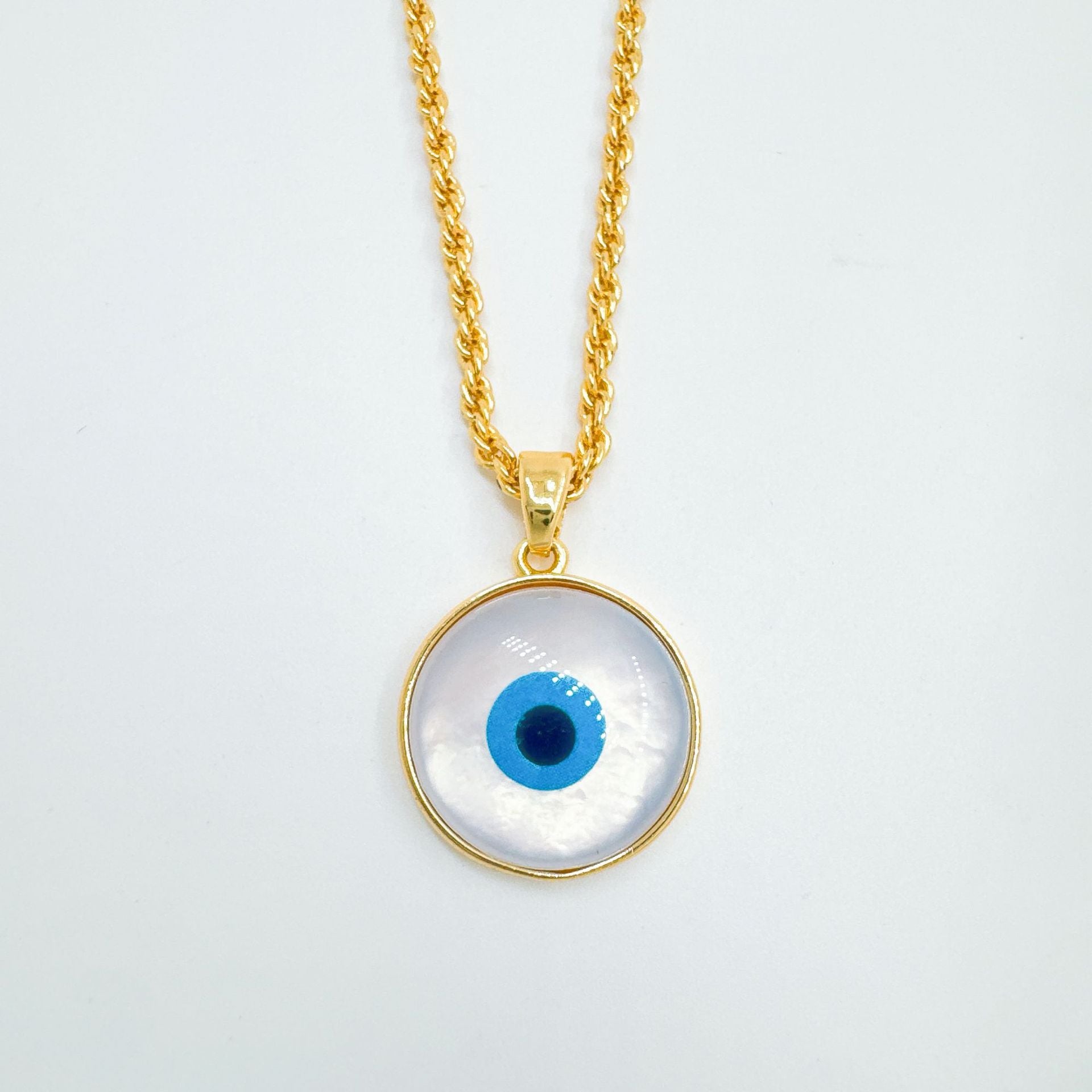 Wholesale Gold Plated Devil' s Eye Pendant Necklace Fashion Accessory Boutique Resale