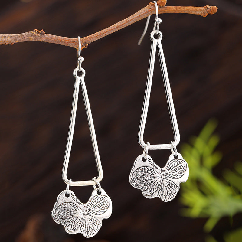 Wholesale  retro geometric spiral old metal earrings