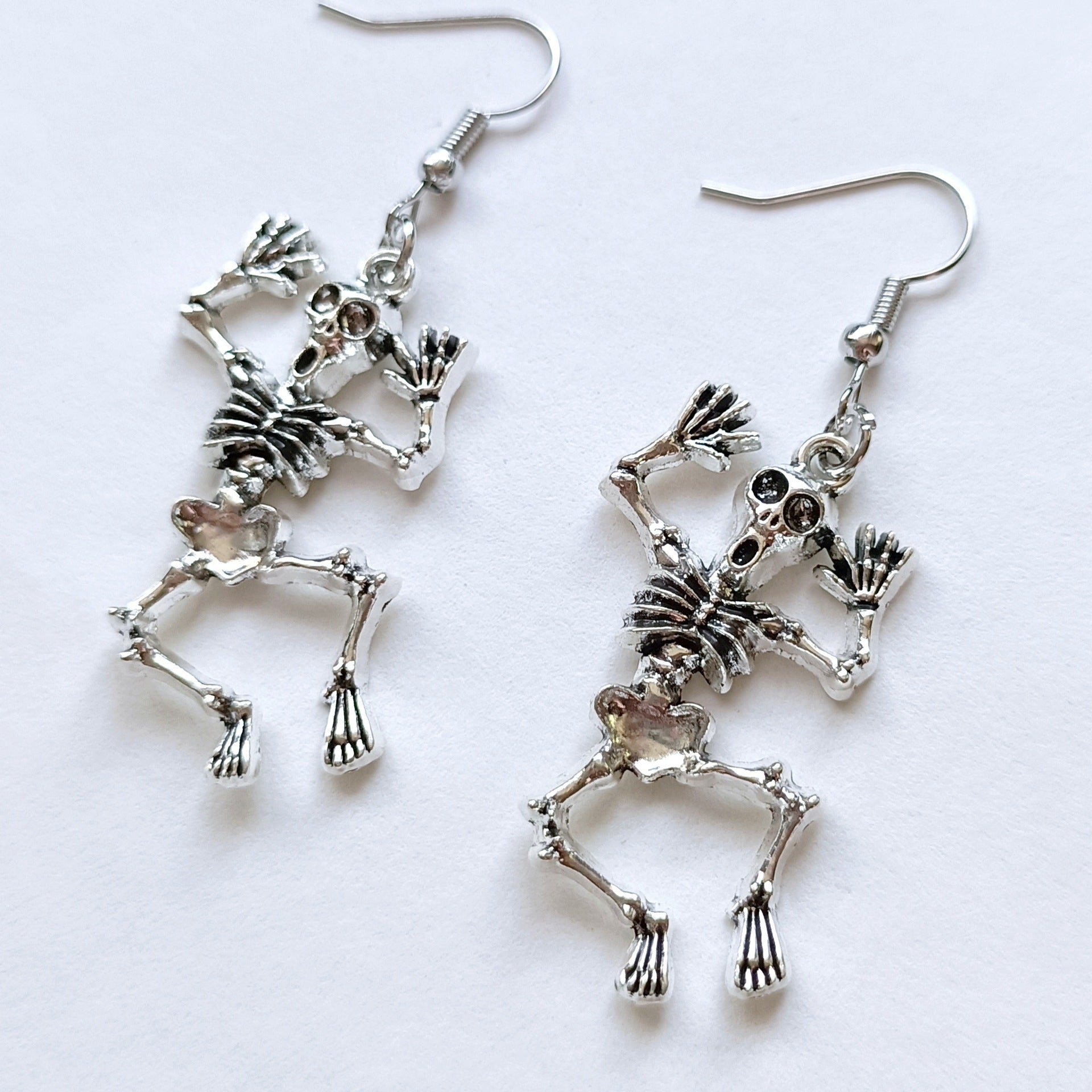 Wholesale retro Gothic  fun funny skull pendant earrings