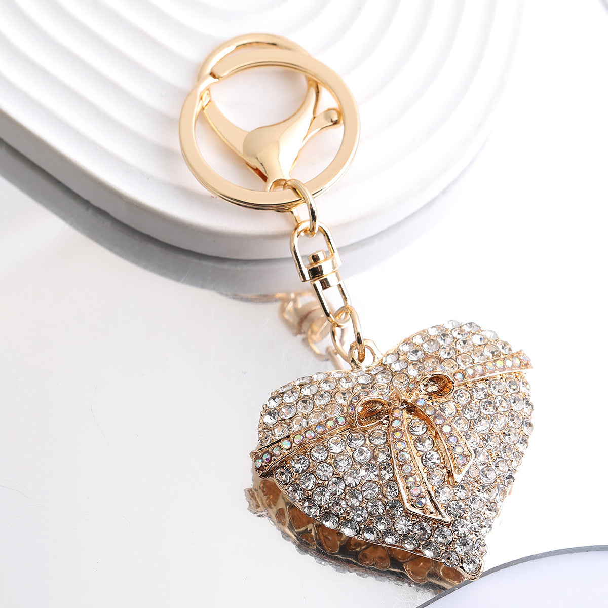 Wholesale Trendy Bow Heart Keychain Zinc Alloy Bag Charm Car Key Accessory Gift