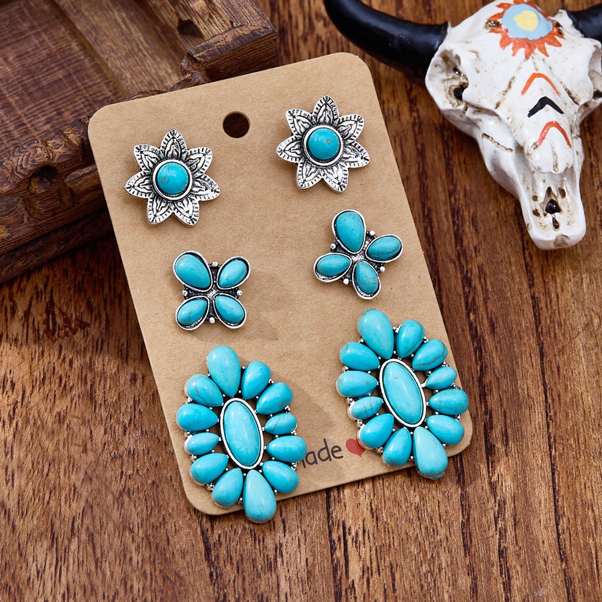 Wholesale Zinc Alloy Bohemian Turquoise Earring Set Vintage Western Design Fashion Accessory for Everyday Wear