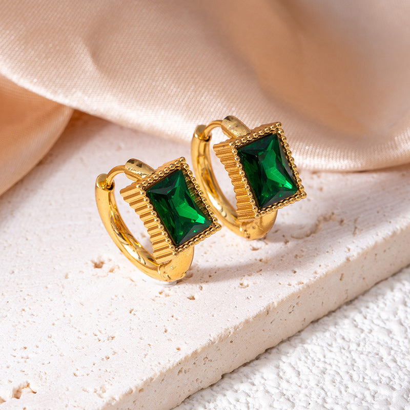 Wholesale Titanium Steel Star Earrings with Emerald and Crystal Zircon - Retro Design for Everyday Wear Jewelry Accessory