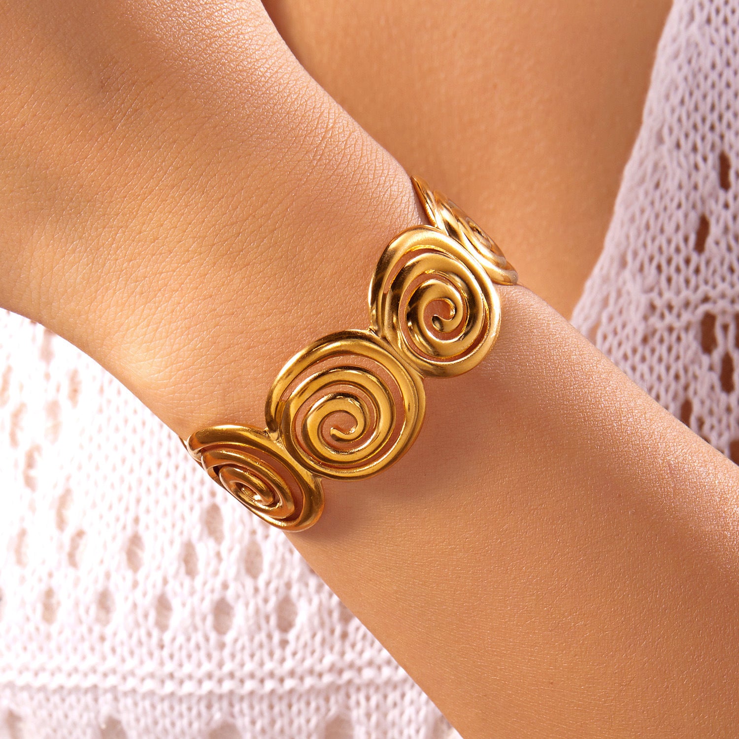 Wholesale Stainless steel  Irregular Leaf Wide Opening Bracelet