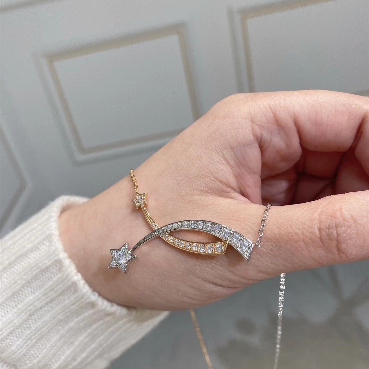 Wholesale  Gold Full Diamond Comet Necklace Female Meteor Cross Five-pointed Necklaces