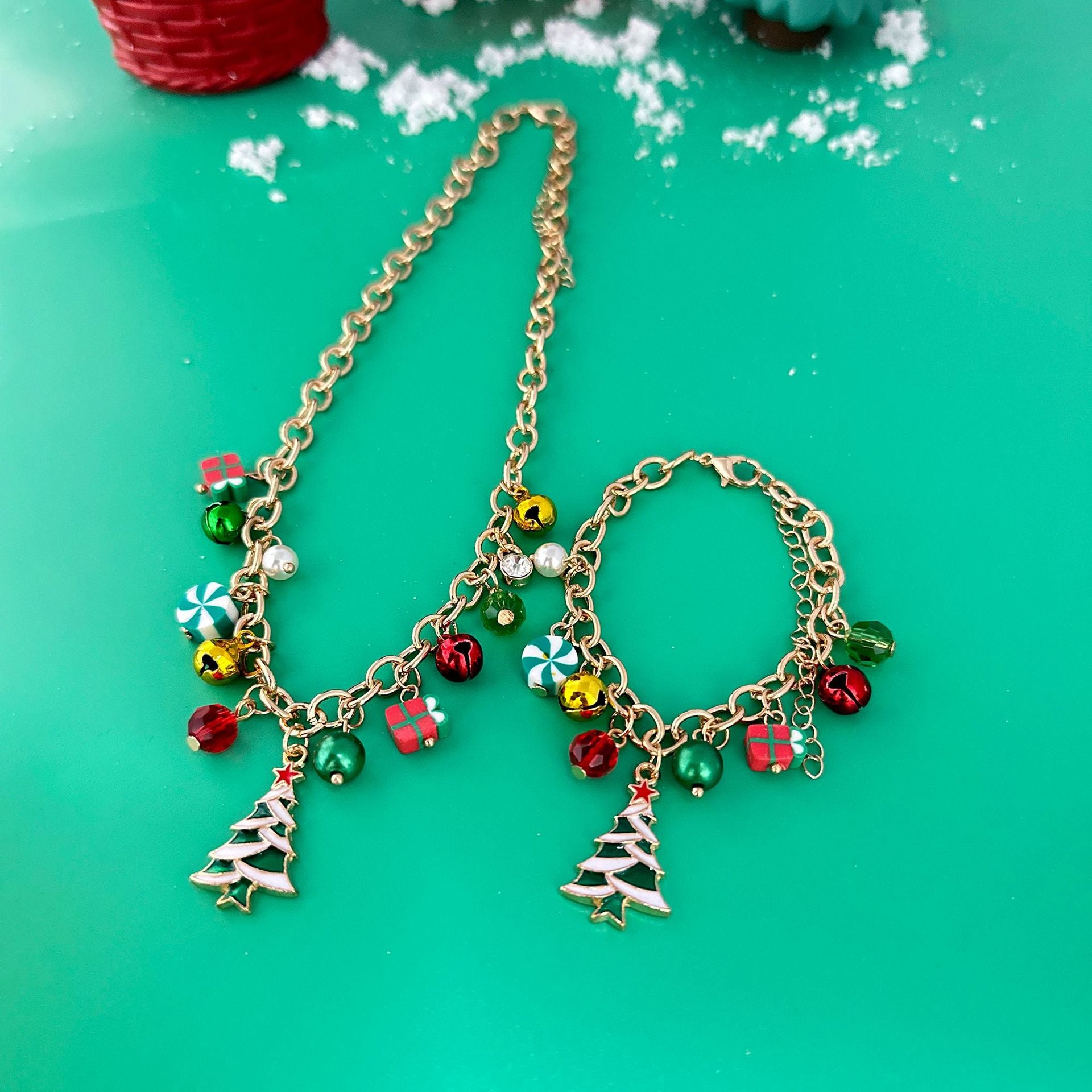 Wholesale Christmas Element Necklace