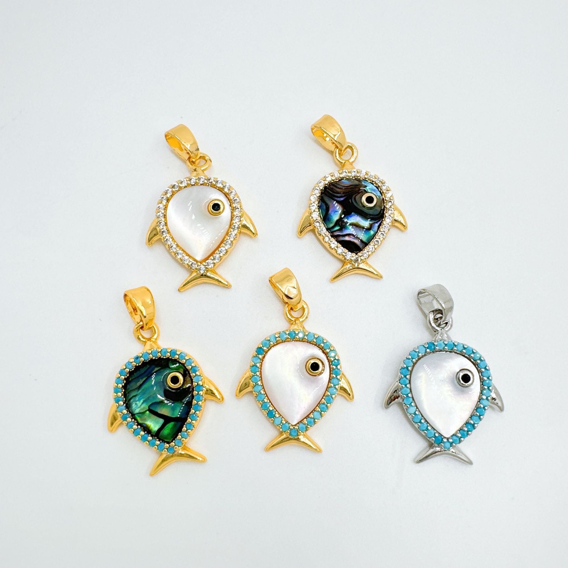 Wholesale Gold Plated Fish Pendant Necklace with Mother of Pearl Sweet Cool Style Fashion Accessory