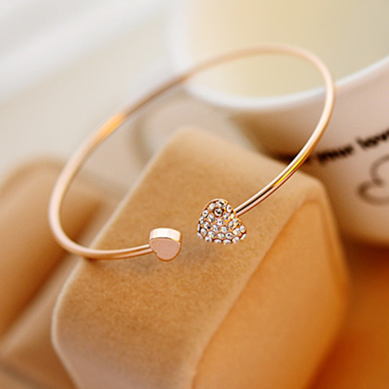 Wholesale Korean Style Double Heart Rhinestone Open Cuff Gold Plated Bracelet Fashion Jewelry Accessory