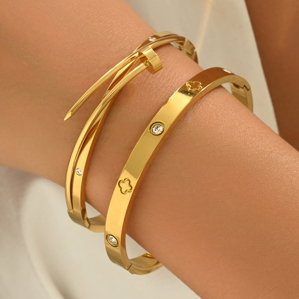 Wholesale Electroplated Titanium Steel 2 Piece Bracelet Set