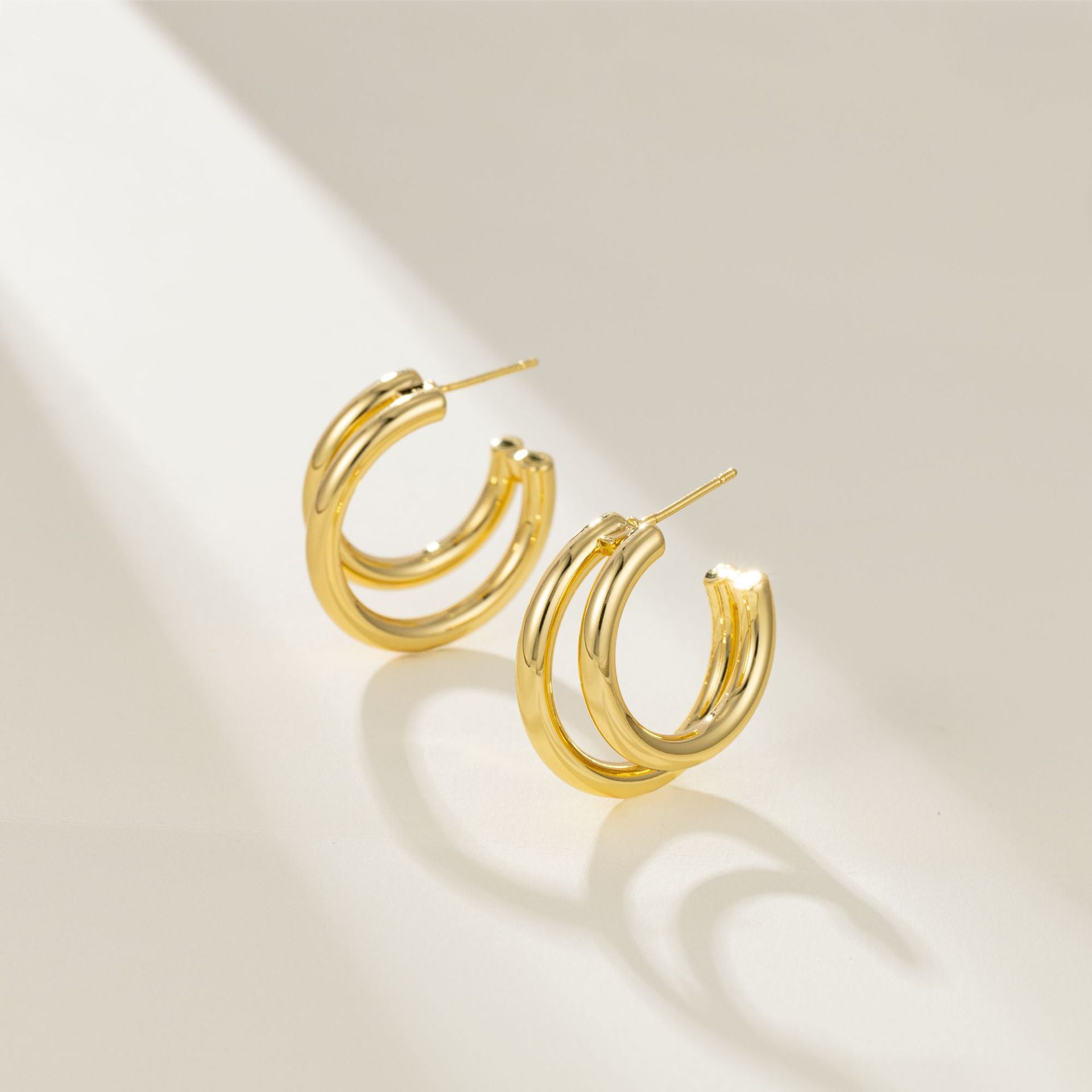Wholesale  C- shaped double-layer earrings