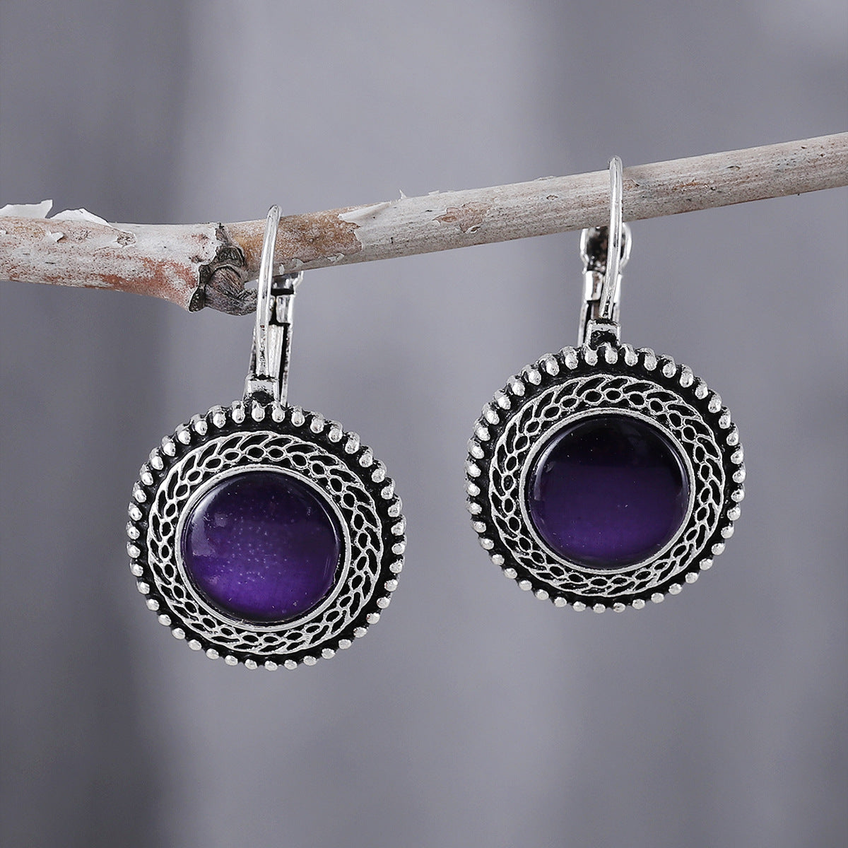 Wholesale Bohemian Retro Oval Jeweled Earrings Blue Electroplated Zinc Alloy Pair Trendy Party Gift And Boutique Resale Accessory