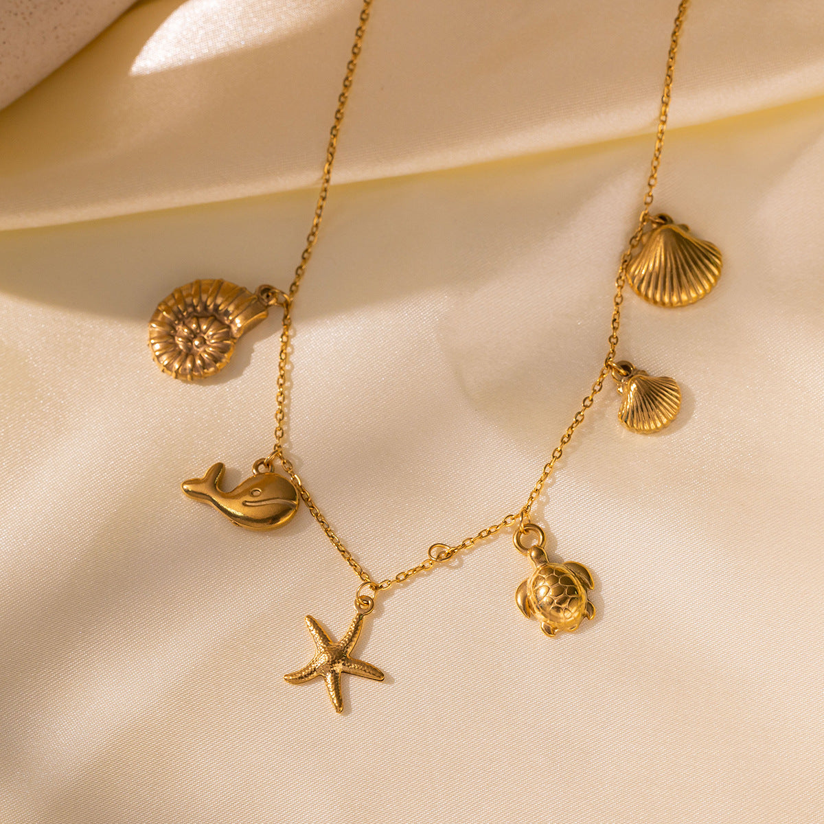 Wholesale  Titanium Steel  Ocean Series Conch Sea Star Dolphin Shell Waterproof Beach Necklace