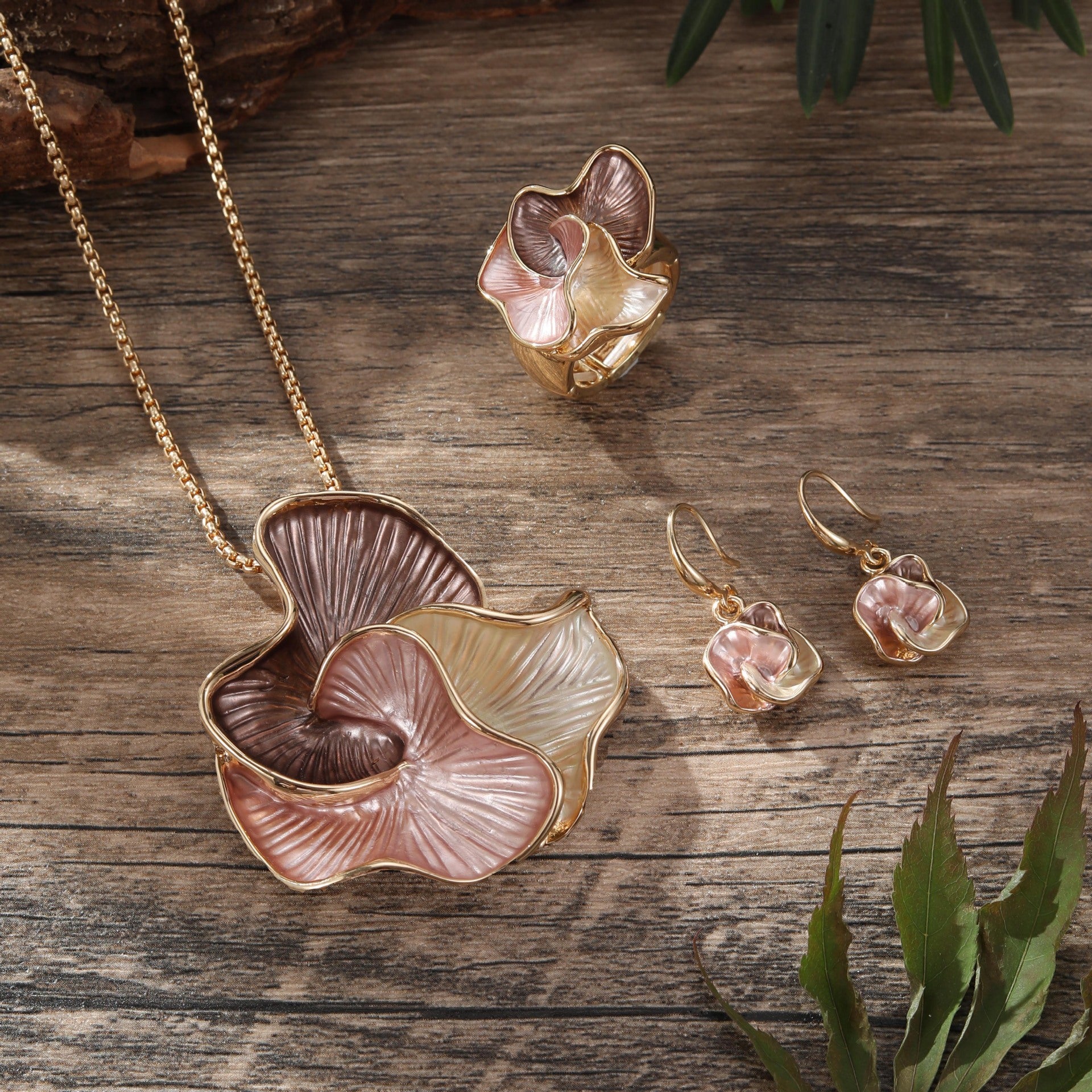 Wholesale Colorful Petal Geometric Oil Painting Earrings Rings Pendant Set