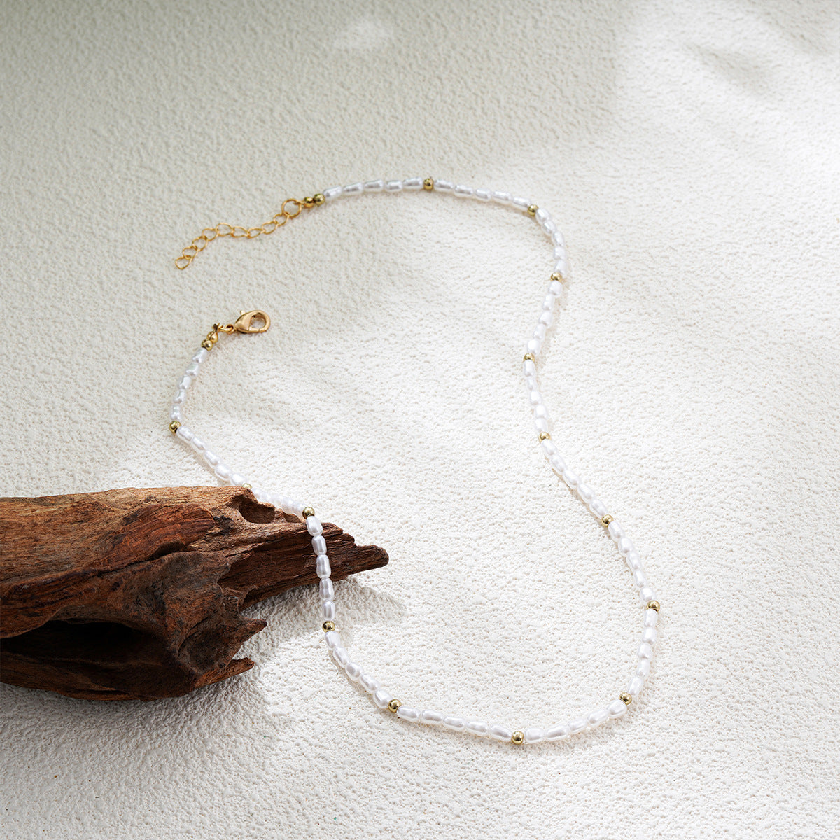 Wholesale  Baroque Pearl Necklace Stacked Spacer Gold Beads Light Luxury Small Rice Beads Clavicle Chain Necklace